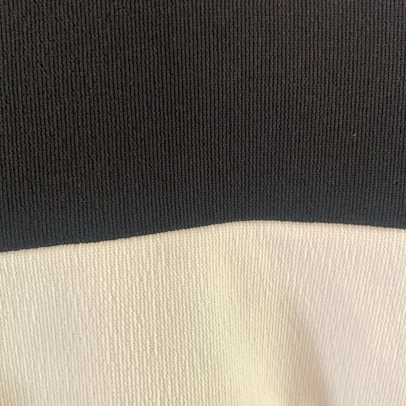 Boston Proper black white striped knit top with cold shoulder 3/4 sleeves Sz XS - Picture 3 of 9